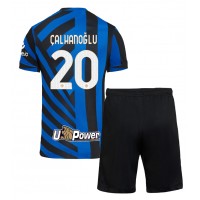 Maglie da calcio Inter Milan Hakan Calhanoglu #20 Prima Maglia Bambino 2024-25 Manica Corta (+ Pantaloni corti)